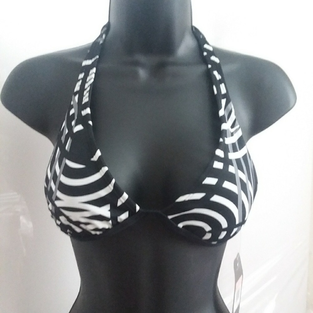 Nike swimming bra size 10